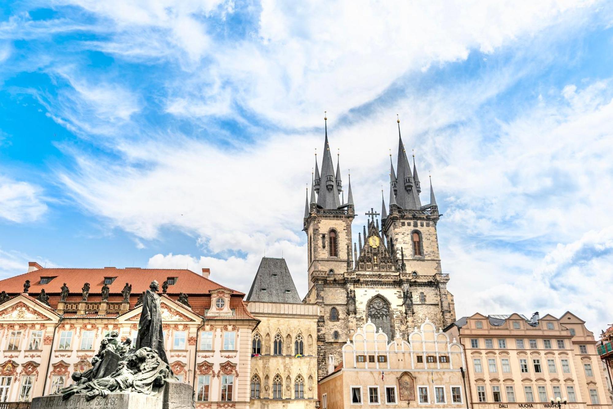 The Old Town Square & Parizska Apartments Prague Ngoại thất bức ảnh